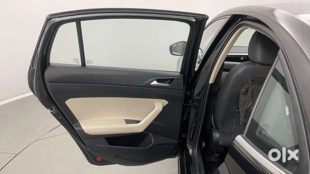 Volkswagen Virtus 1.0 Topline Tsi At, 2024, Petrol