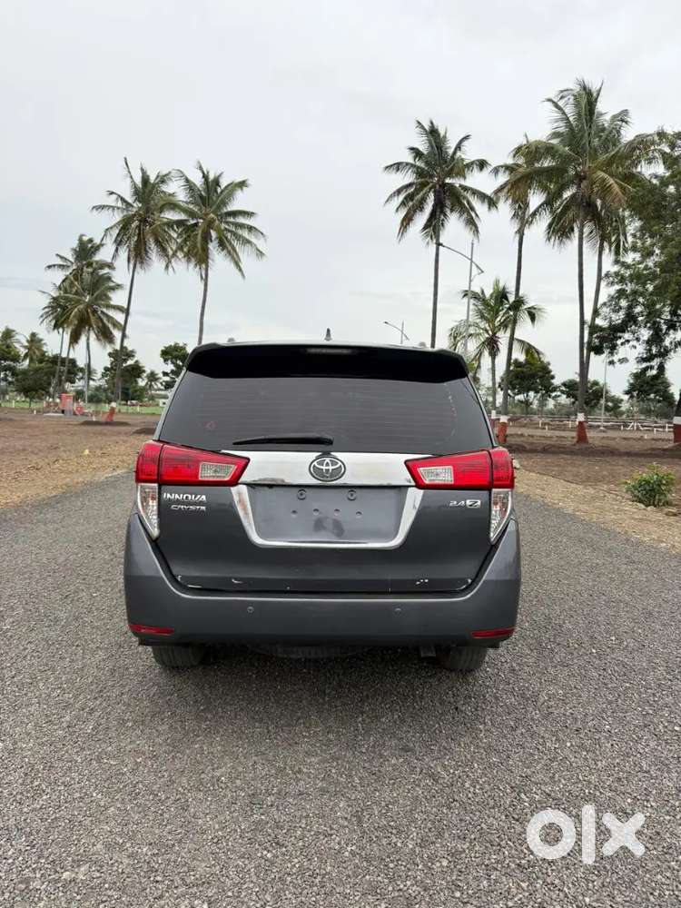 Toyota Innova Crysta 2016 Diesel Manual Z Model