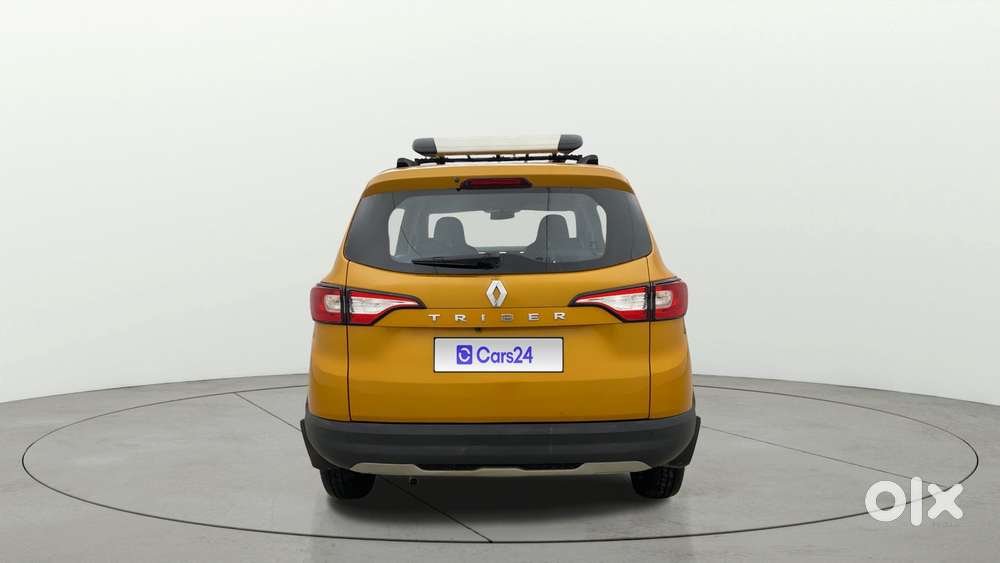 Renault Triber Rxz Easy-r Amt, 2023, Petrol