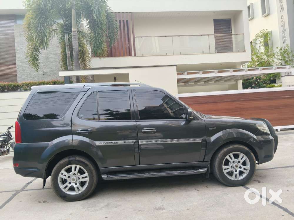 Tata Safari Storme Vx, 2018, Diesel