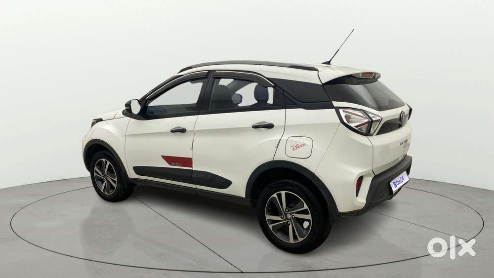 Tata Nexon 1.2 Revotron Xm (s), 2023, Diesel