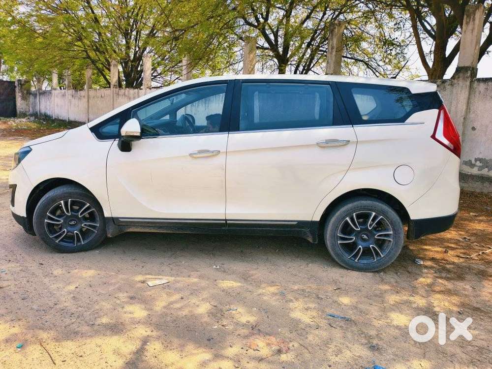 Mahindra Marazzo M8 8str, 2020, Diesel