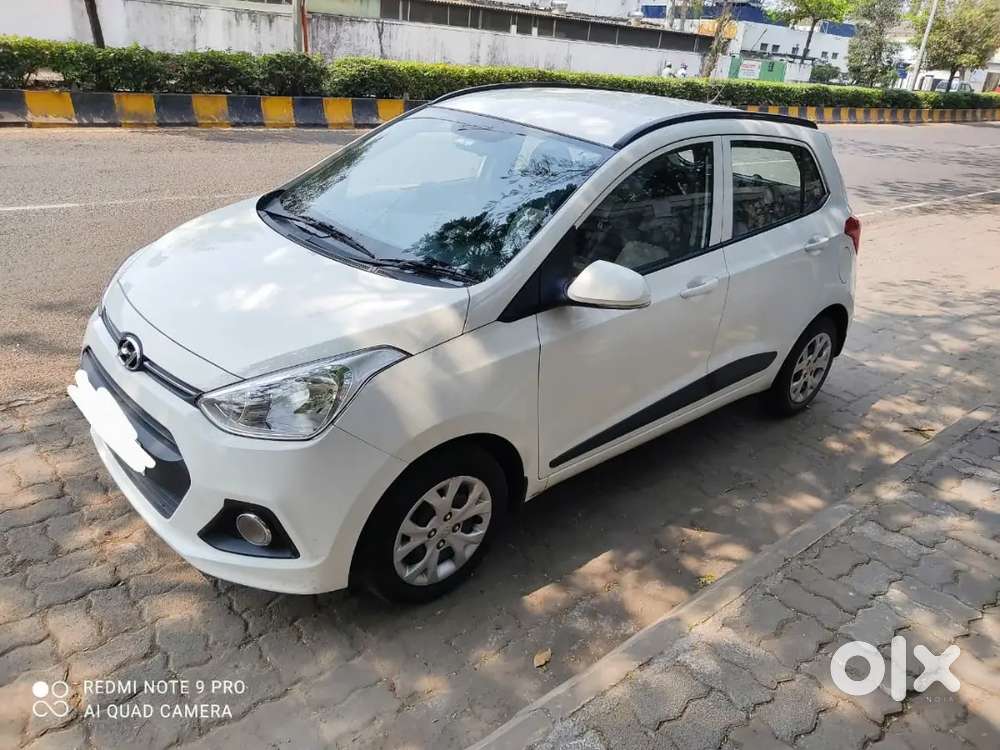 Hyundai Grand I10 Sportz Petrol 2016