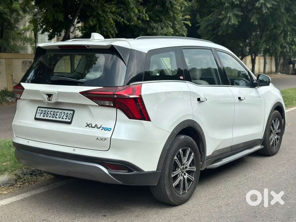 Mahindra Xuv700 2.2 Ax 7 Diesel At Luxury Pack Str Awd, 2023, Diesel