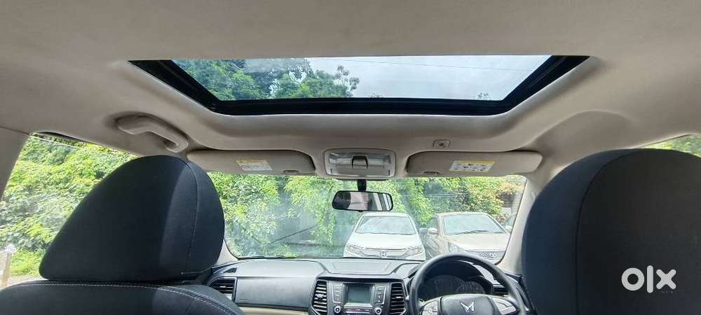 Mahindra Xuv300 W4, 2023, Petrol