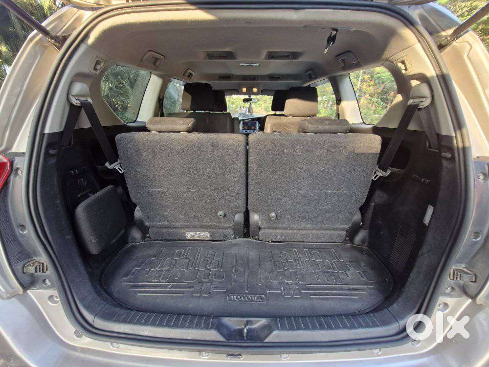 Toyota Innova Crysta 2.4 G Mt, 2021, Diesel