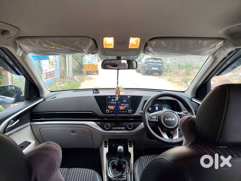 Kia Carens 1.4 Prestige 7 Str, 2022, Petrol