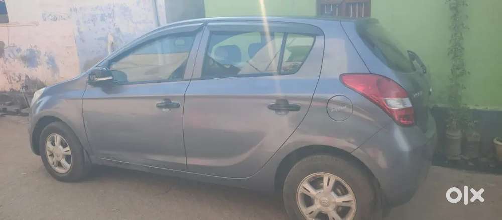 Hundai I20 Sunroof Model