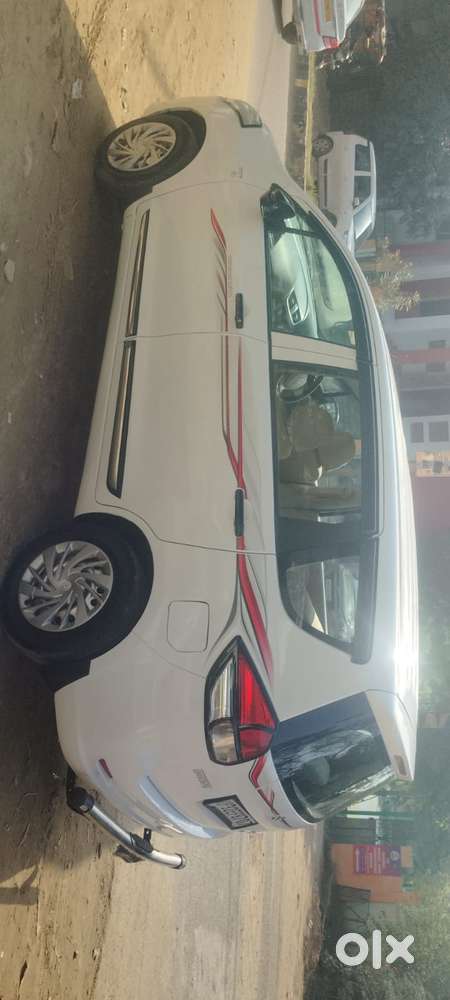 Maruti Suzuki Ertiga 2012-2015 Lxi, 2012, Lpg