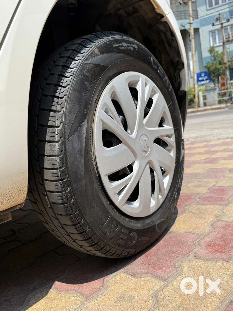 Maruti Suzuki Swift Vxi, 2016, Petrol