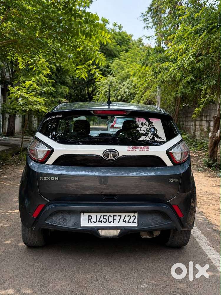 Tata Nexon 1.5 Revotorq Xma Amt (s), 2019, Petrol