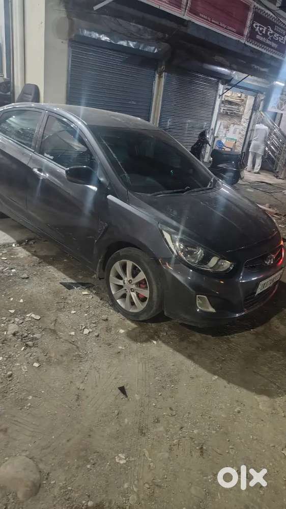 Hyundai New Verna 2012 Diesel 130000 Km Driven