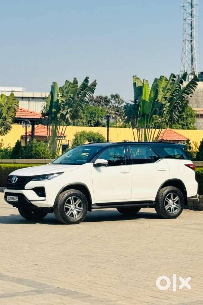 Toyota Fortuner 4x2 At 2.8 Diesel, 2021, Diesel