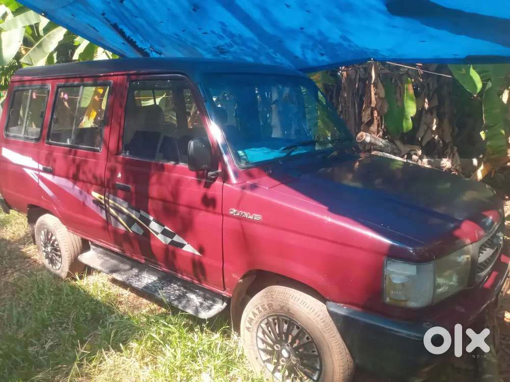 Toyota Qualis 2000 Diesel Well Maintained