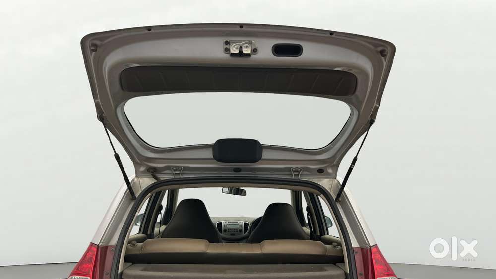 Hyundai I10 Sportz 1.1l, 2016, Petrol