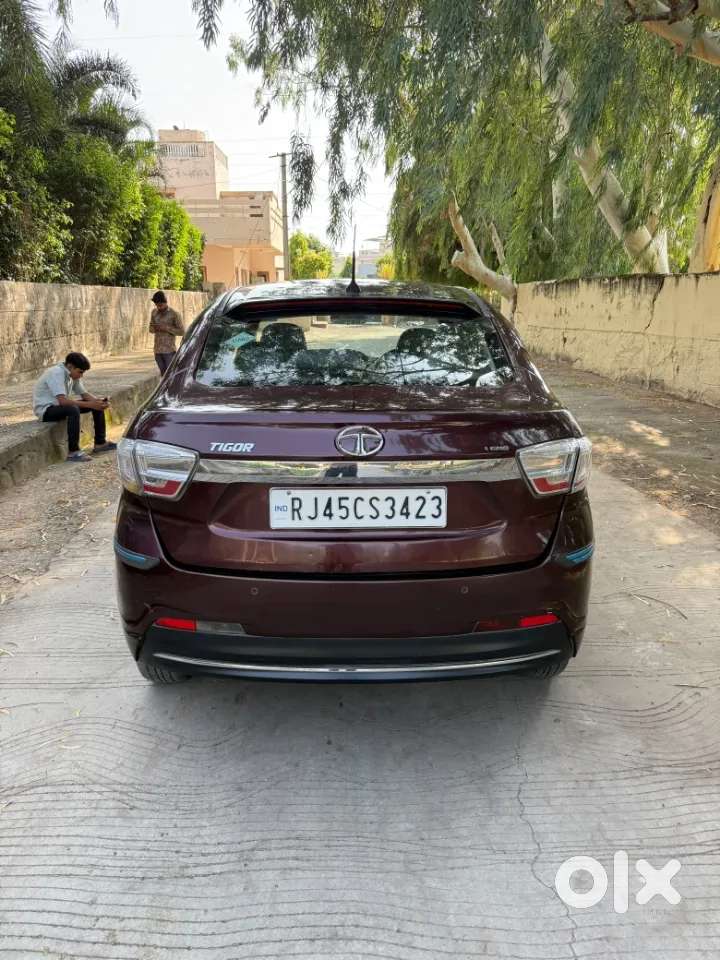 Tata Tigor Xz Cng, 2022, Cng & Hybrids