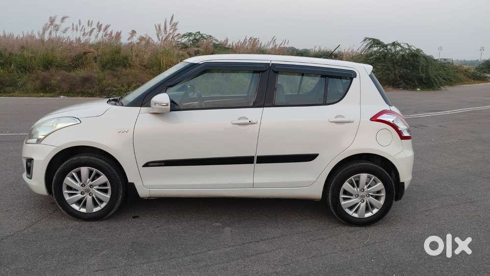 Maruti Suzuki Swift 1.3 Zxi, 2017, Petrol