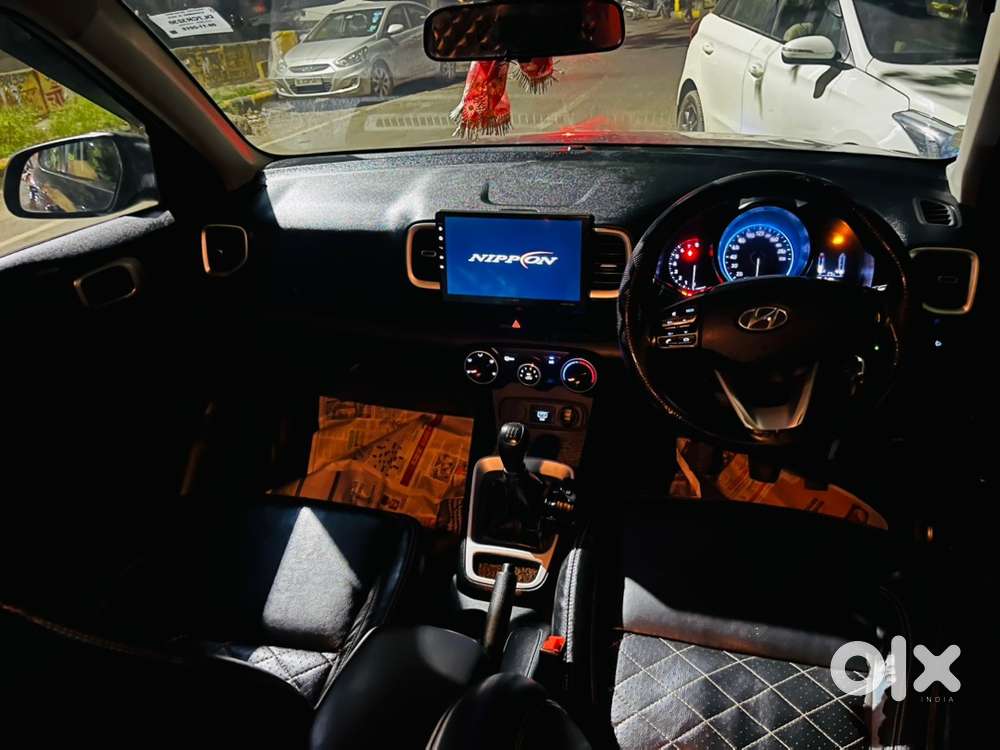 Hyundai Venue 2019 Cng