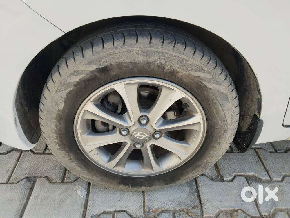 Hyundai Grand I10 2013-2016 Asta Option, 2015, Petrol