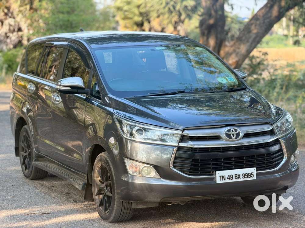 Toyota Innova Crysta 2.8 Z, 2016, Diesel