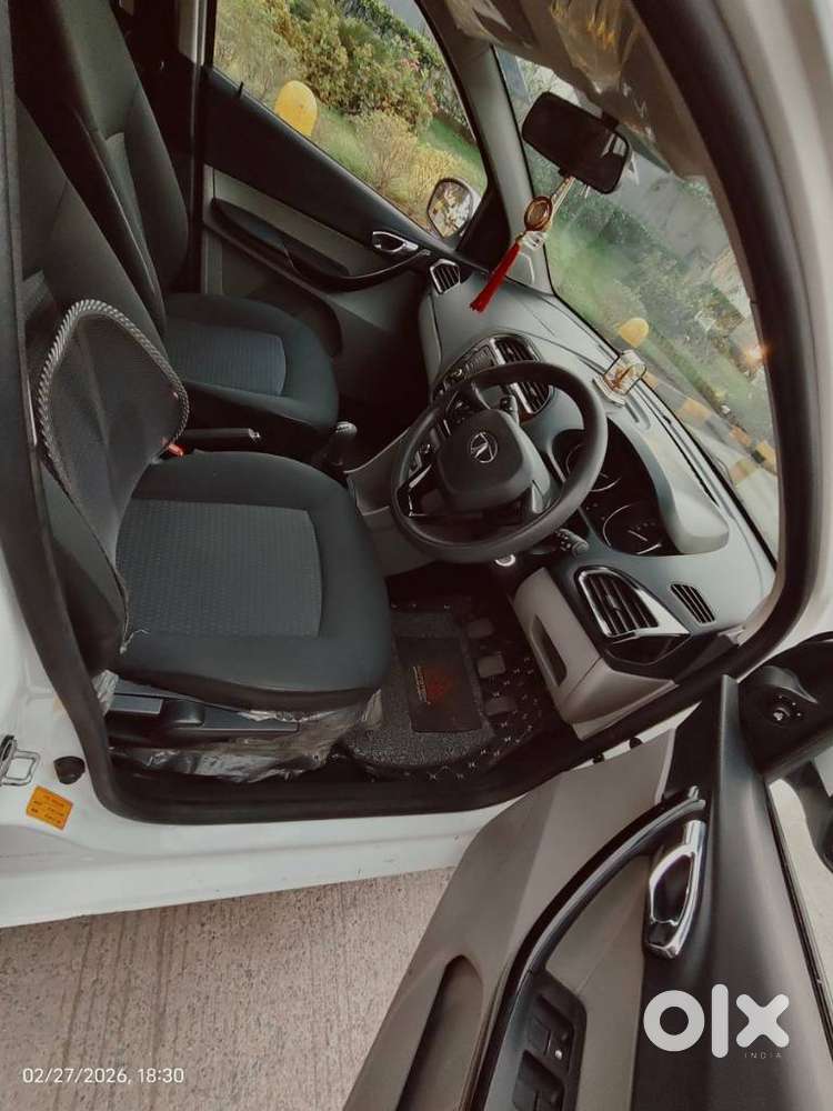 Tata Tiago 1.2 Revotron Xz Wo Alloy, 2019, Petrol