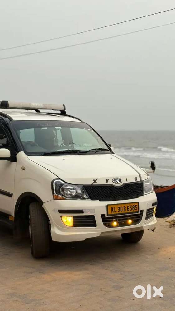 Mahindra Xylo 2012