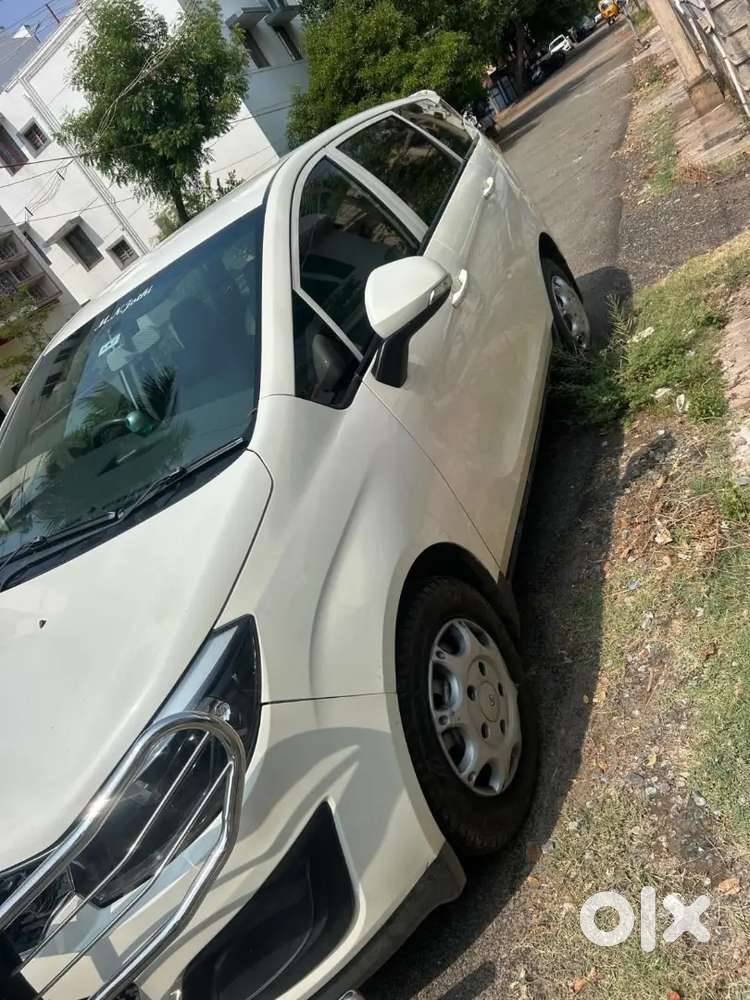 Mahindra Marazzo 1.5 2019