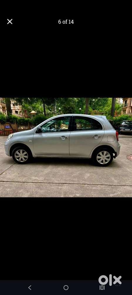 Doctor Used Top Model Nissan Petrol Car 2011