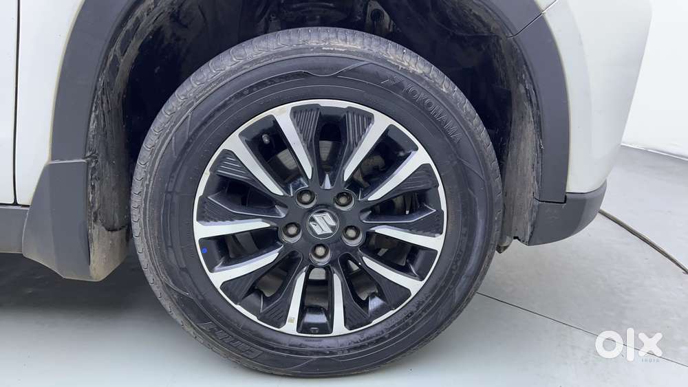 Maruti Suzuki Vitara Brezza 1.5 Zxi Plus At, 2022, Petrol