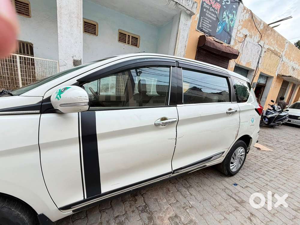 Maruti Ertiga Petrol 2021