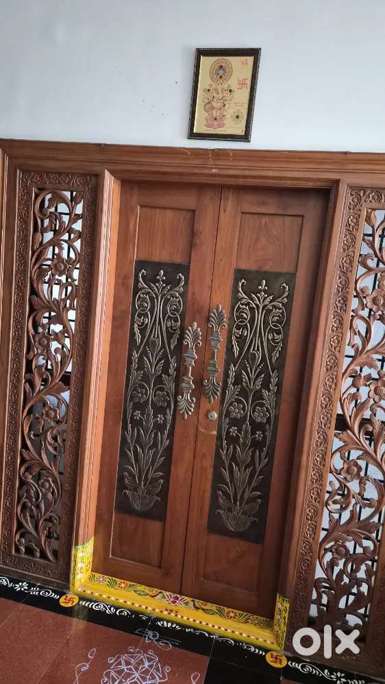 A Well Ventilated and spacious 1800 sft 3 bedroom flat for SALE