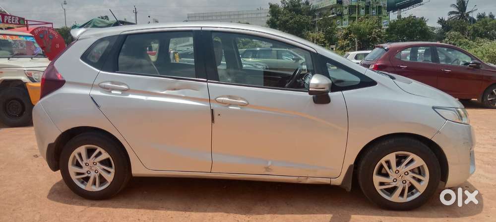 Honda Jazz V Cvt, 2017, Petrol