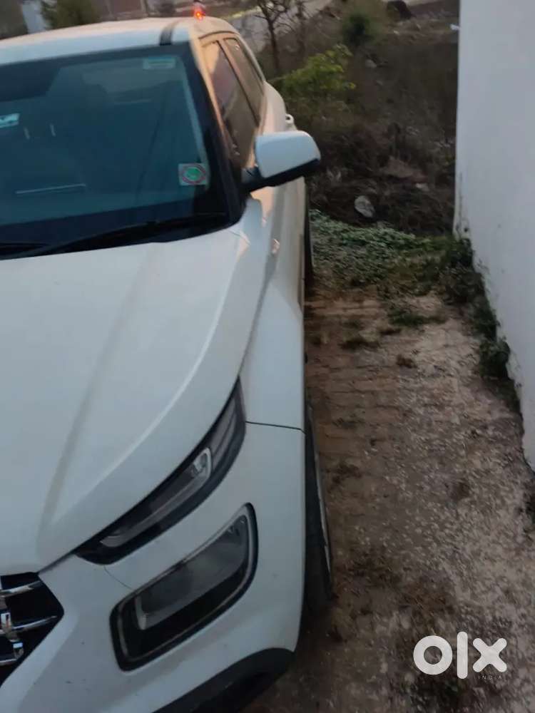 Hyundai Venue 2021 Diesel 83000 Km Driven