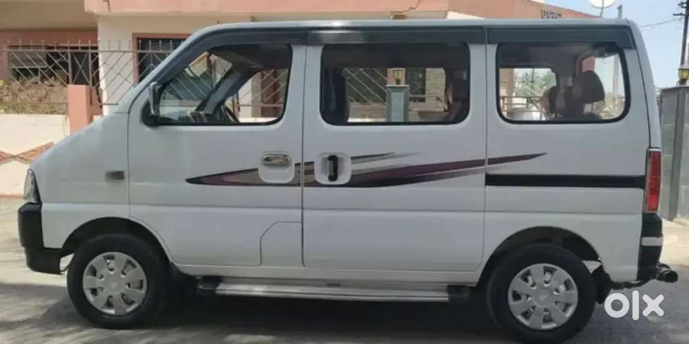 Maruti Suzuki Eeco 2013 Petrol 70000 Km Driven