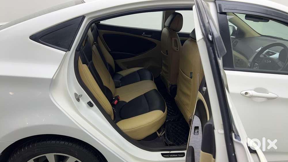 Hyundai Verna Fluidic 1.6 Vtvt Sx, 2016, Petrol