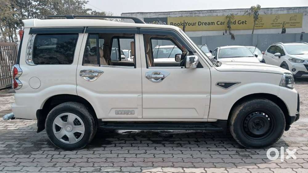 Mahindra Scorpio