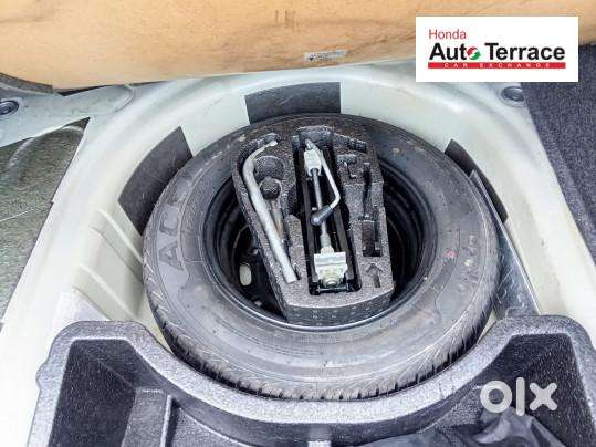 Volkswagen Vento Petrol Highline, 2013, Petrol