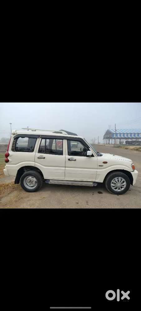Mahindra Scorpio Classic 2011