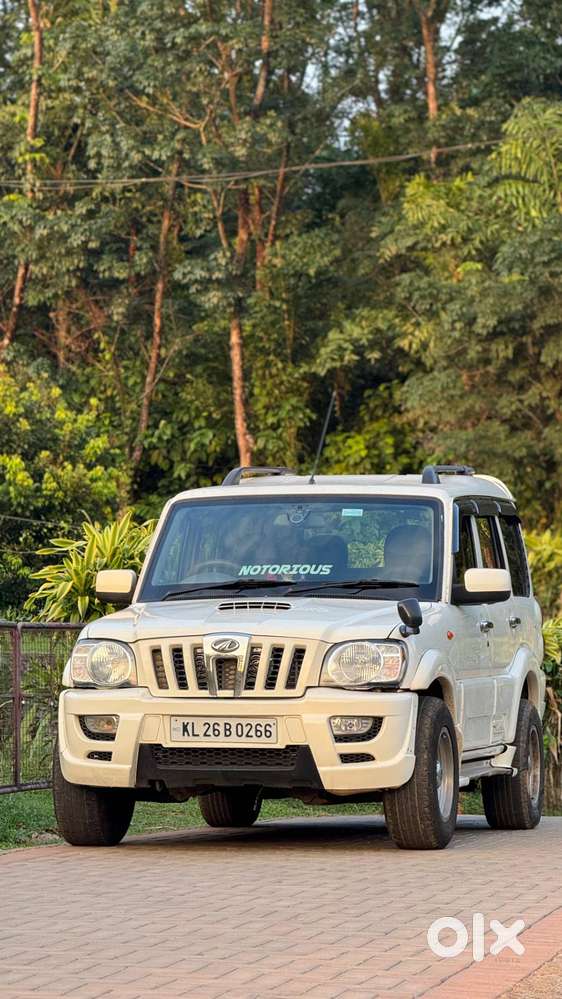 Scorpio Vlx Microhybrid Top Trim