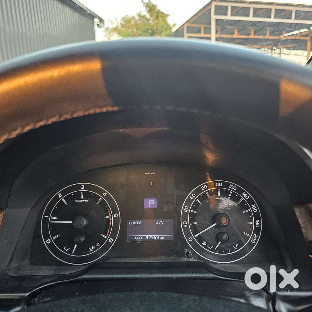 Toyota Innova Crysta 2.8 Gx At 7 Str, 2017, Diesel