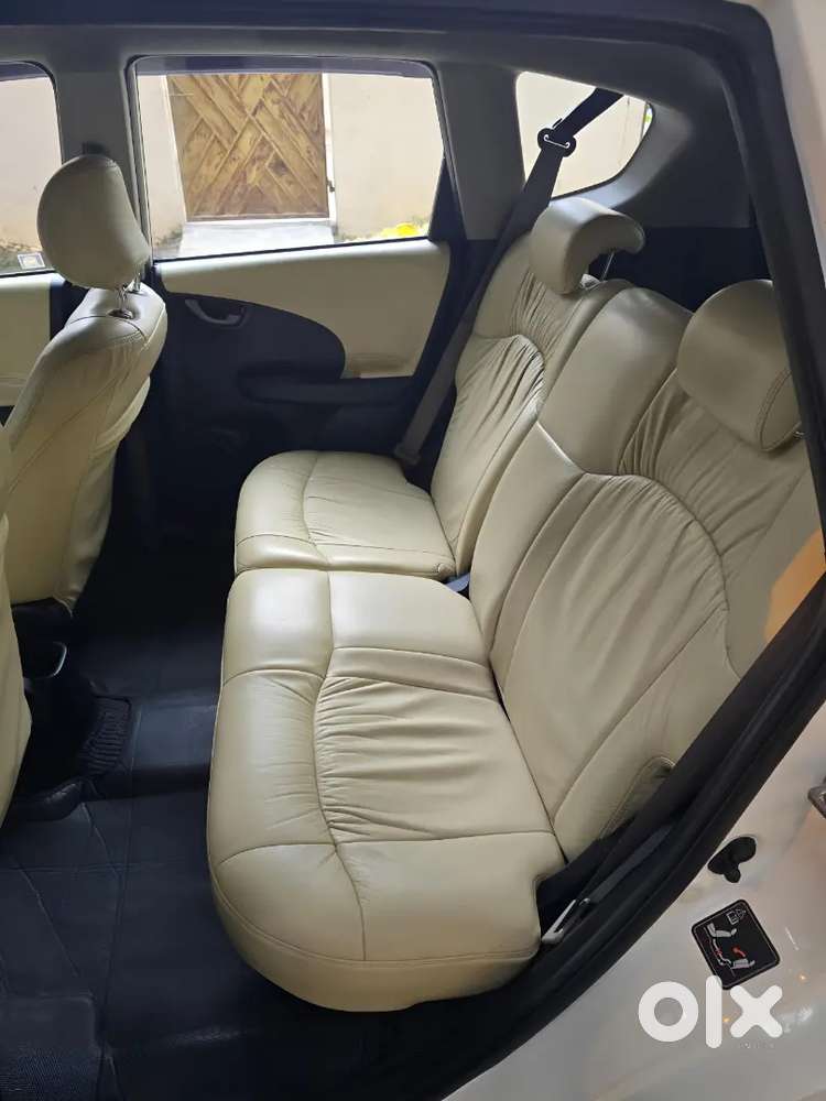 Honda Jazz Petrol I-vtec
