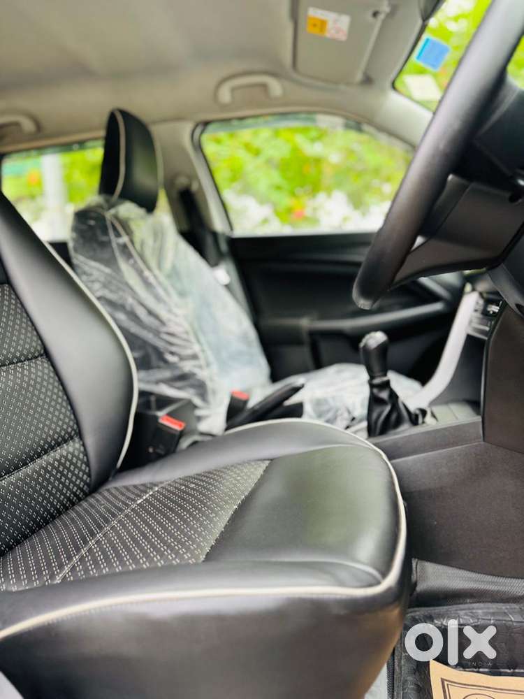 Maruti Suzuki Brezza Vxi S-cng, 2023, Petrol