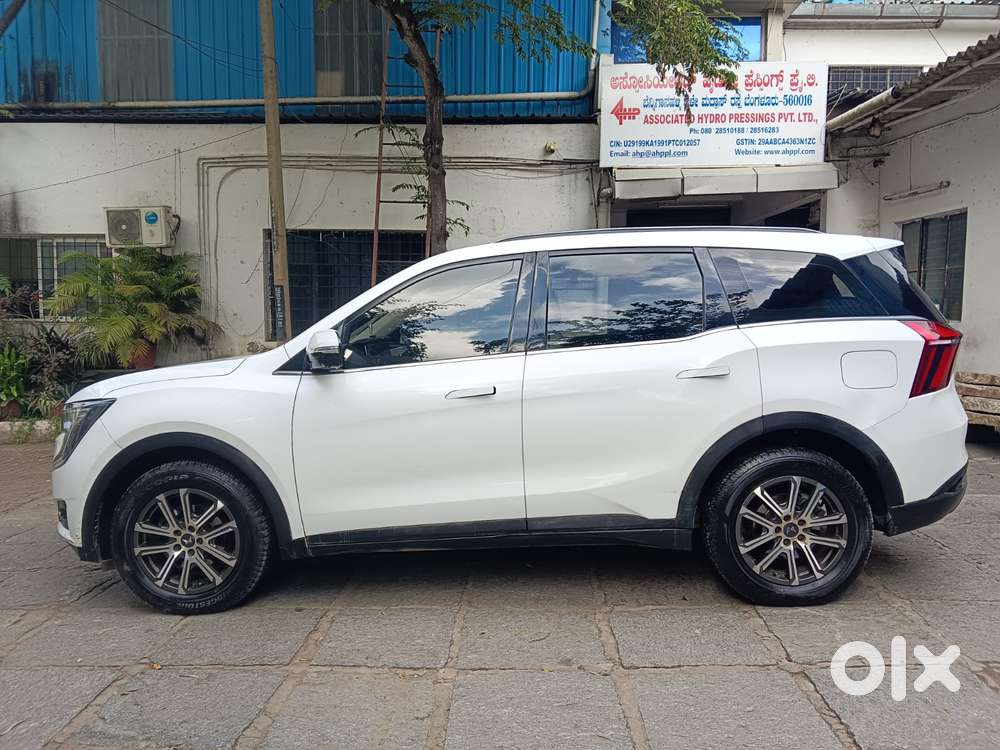 Mahindra Xuv700 2.2 Ax 7 Diesel Mt Luxury Pack Str, 2022, Diesel