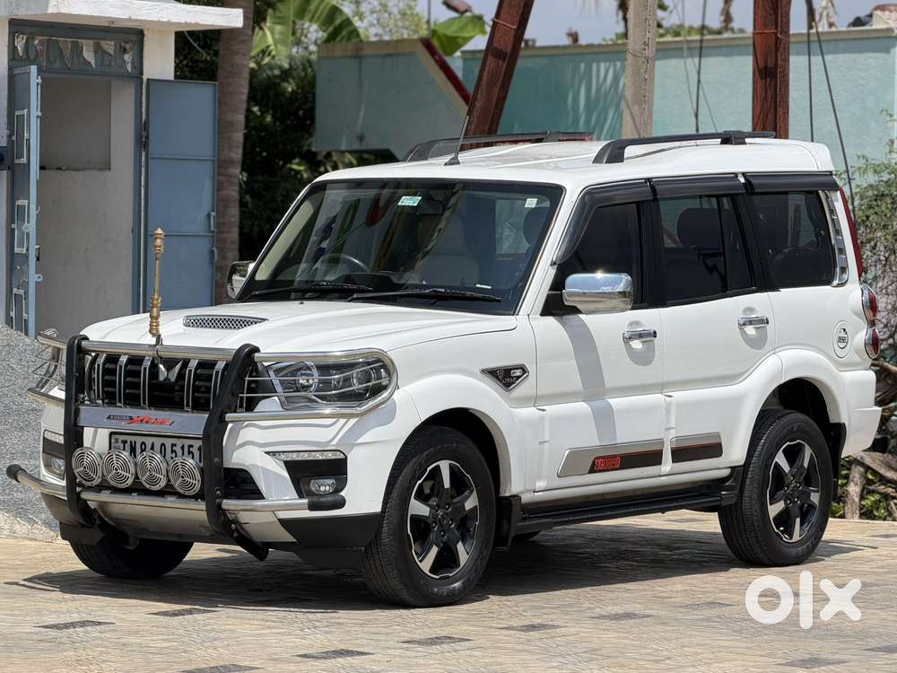 Mahindra Scorpio Classic 2.2 S 11 Mt 7 Str, 2023, Diesel