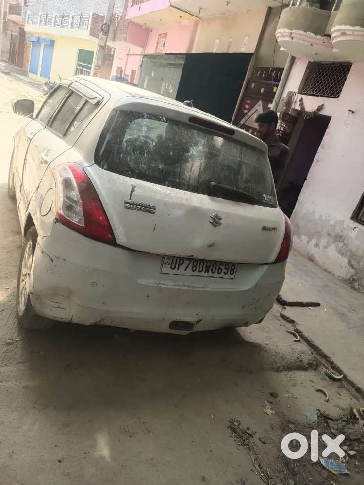 Maruti Suzuki Swift 2015 Diesel 132000 Km Driven