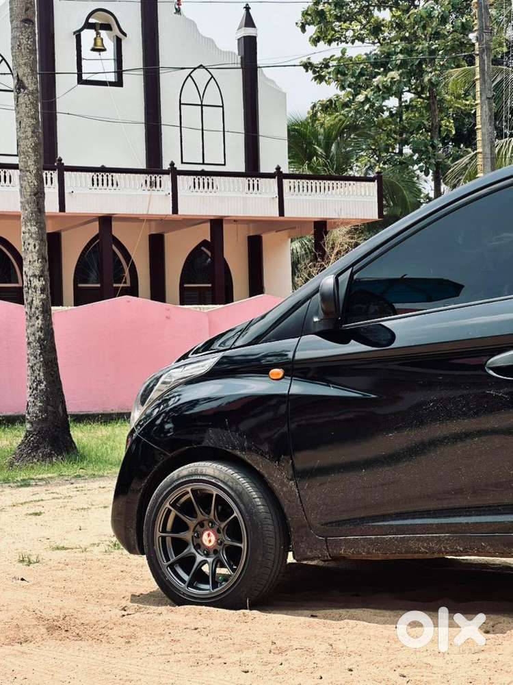 Hyundai Eon 2016 Well Maintained
