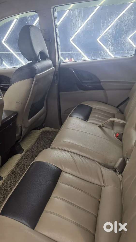 Mahindra Xuv500 2014