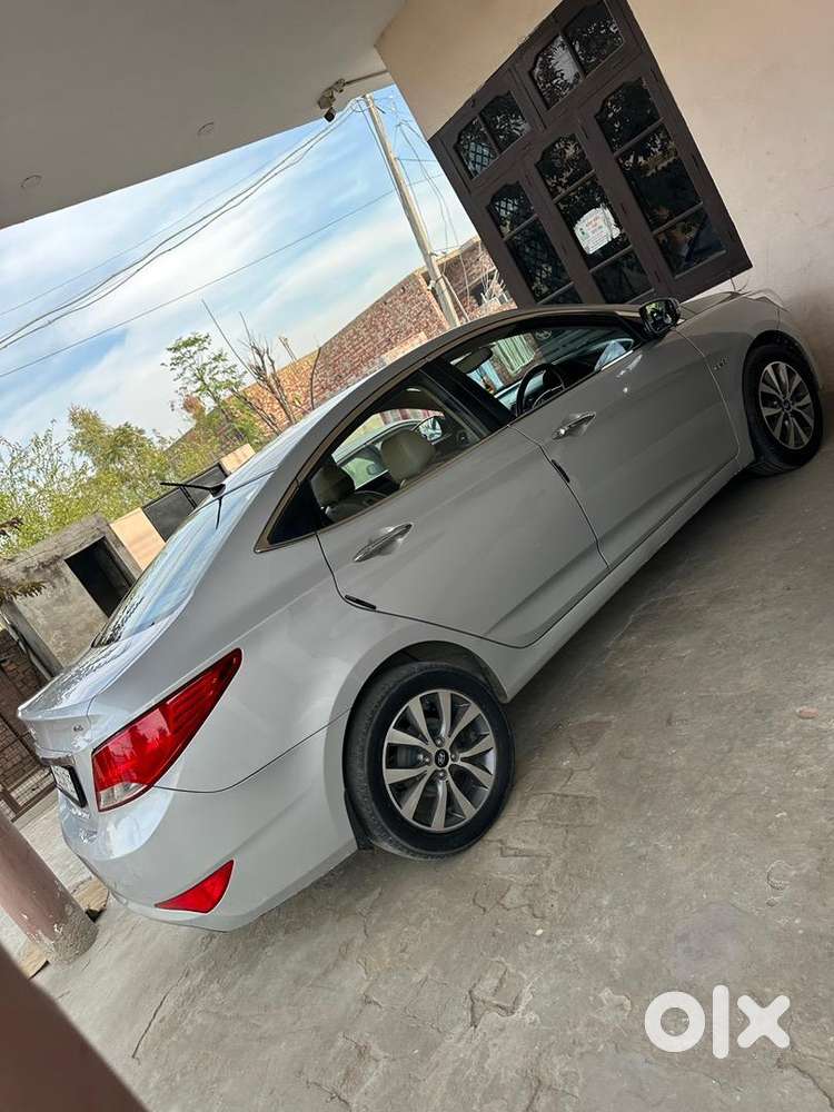 Hyundai Verna 2015 Diesel Well Maintained