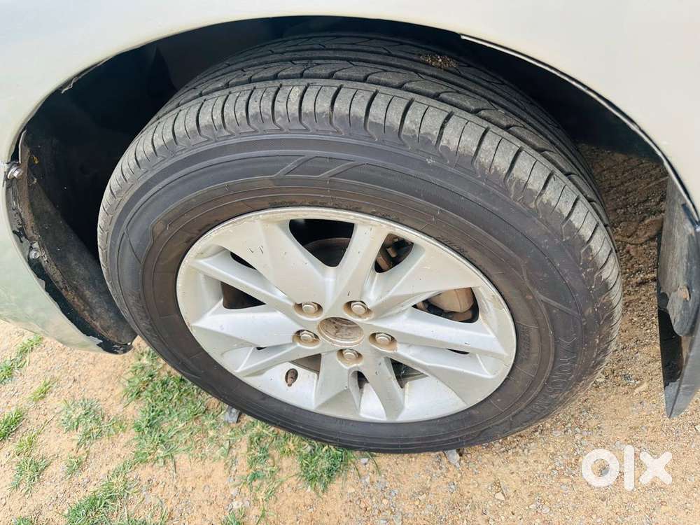 Toyota Innova 2.5 Vx 7 Seater Bs Iv, 2016, Diesel