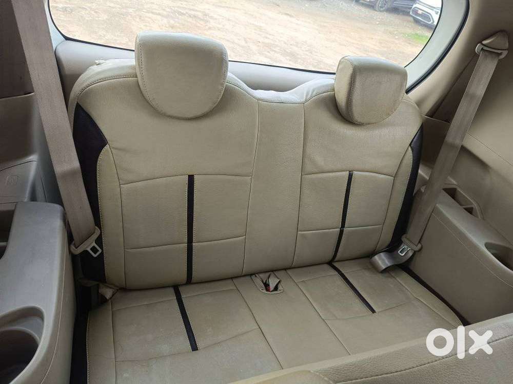 Maruti Suzuki Ertiga Vxi Abs, 2012, Petrol